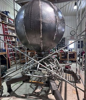 globeand turtle